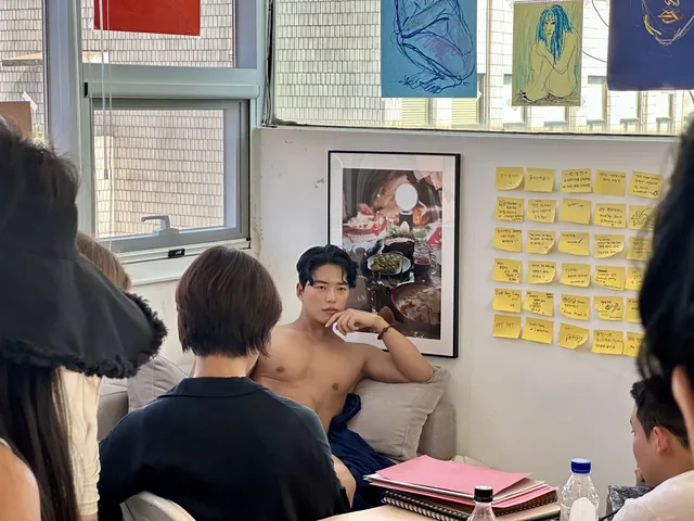 DRAW WITH ME! Figure Drawing Workshop (2025) &mdash; 9