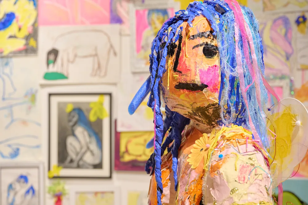 Female-bodied Artist &mdash; 7