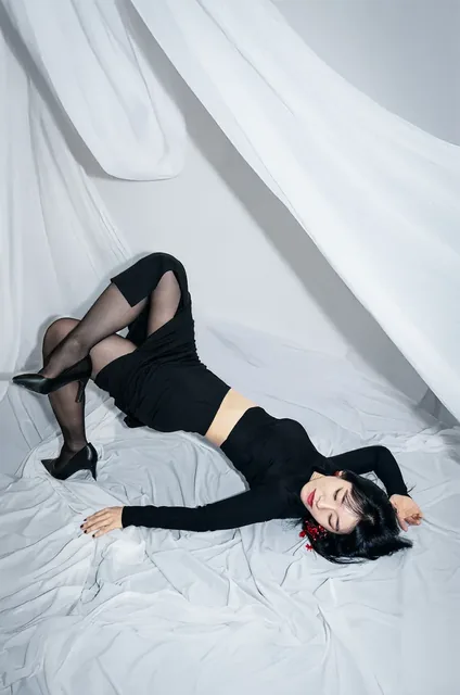 Femme &mdash; 3